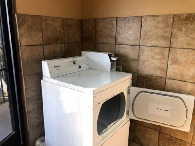 Bathroom 4, Legacy Inn Sumner, Sumner