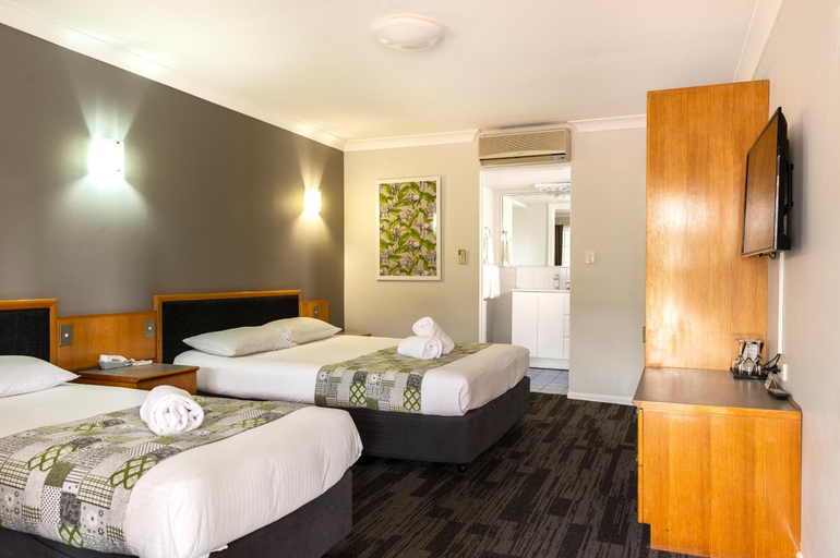 Bedroom 3, IPSWICH COUNTRY MOTEL, Ipswich - Central