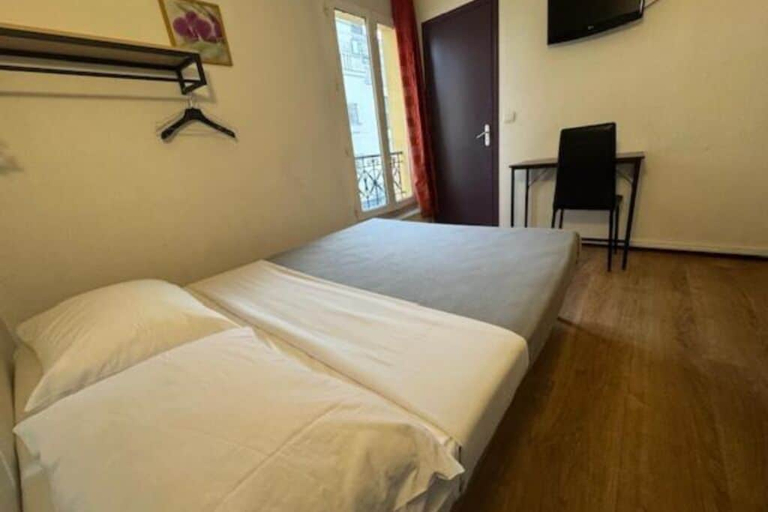 Bedroom 3, HOTEL CHEVALLIER, Hauts-de-Seine