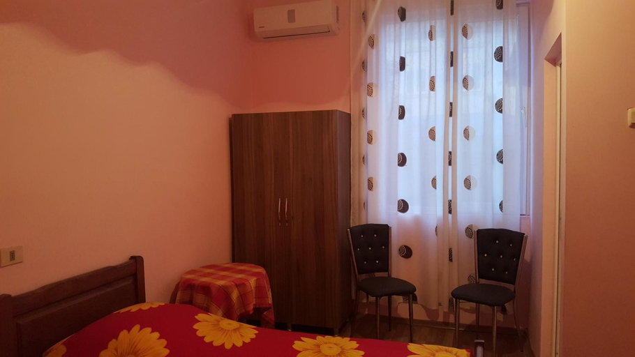 5, U Shoreni, Batumi