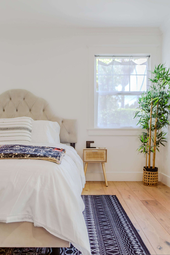 Room 4, Spacious 4BR Games Workspace Outdoor Fun, Los Angeles