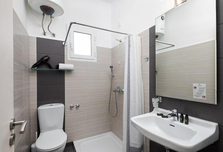 Bathroom 3, Bella Vista Hotel & Studios Corfu, Ionian Islands