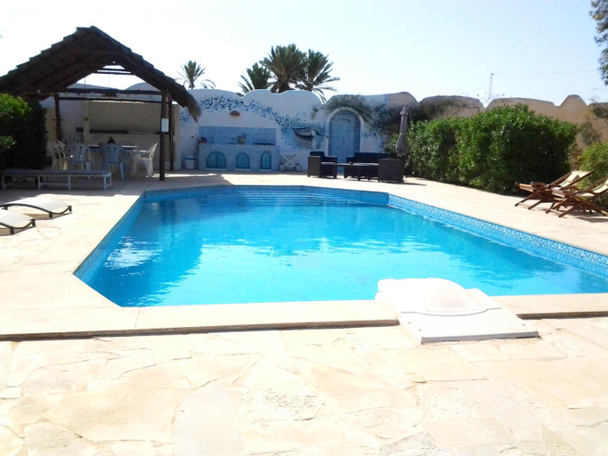 Sport & Beauty, Doukana, Houmt Souk