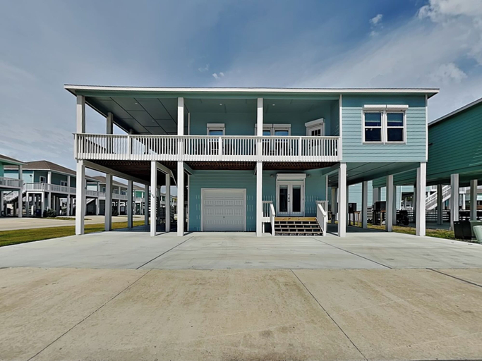 Primary image, Pelican's Landing, Aransas
