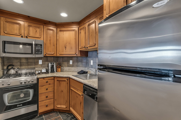 Private kitchen 2, Zermatt Mountain Retreat, Wasatch