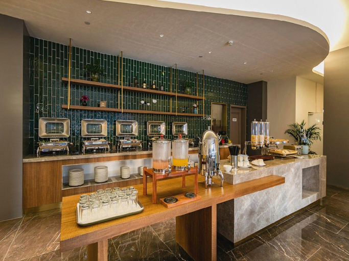 Food & Drinks 4, Ibis Styles Hotel Xi'an Bell and Drum Tower Huimin Street, Xi'an