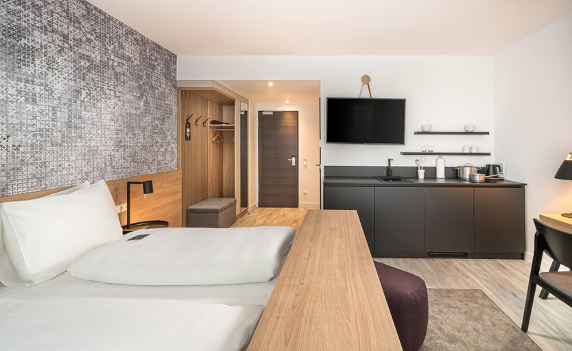 Bedroom 3, elaya hotel augsburg, Trademark by Wyndham, Augsburg