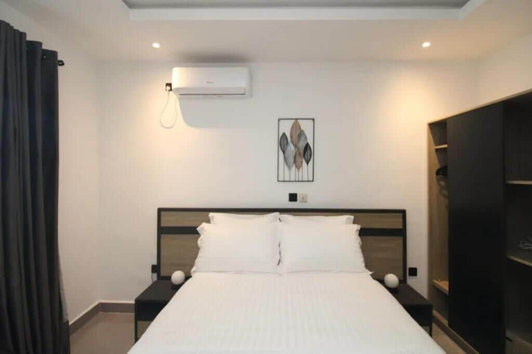 Room 2, voak home, Wouri