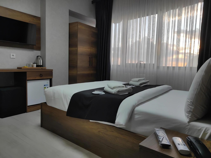 Bedroom 2, Acar Airport Hotel Plus, Arnavutkoy
