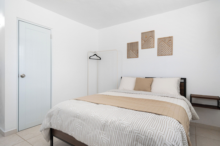 Room 3, Colmado by Otium