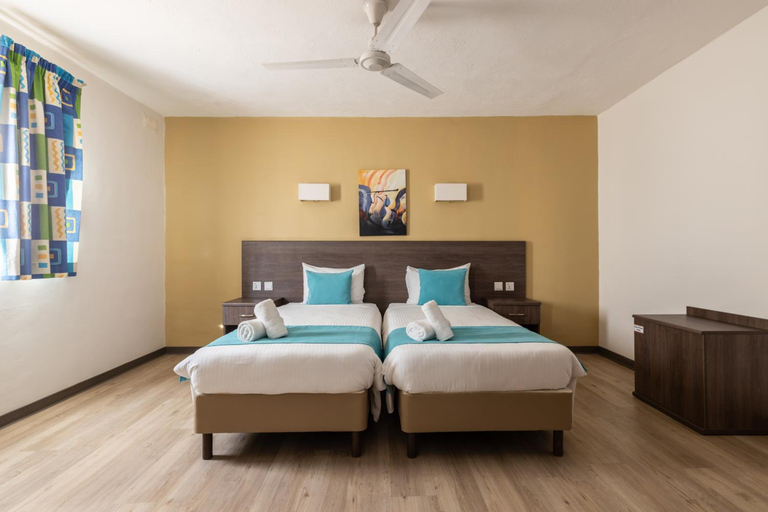 Bedroom 2, Sunseeker Holiday Complex, Saint Paul's Bay