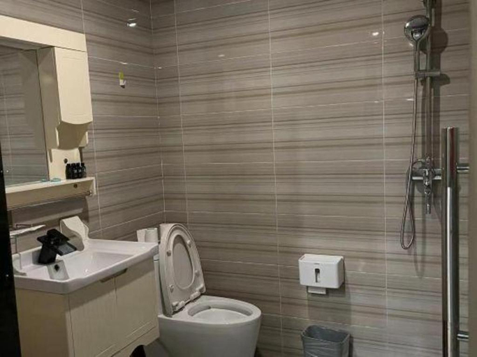 Bathroom 3, Xana Lite Beijing West Station Branch, Beijing