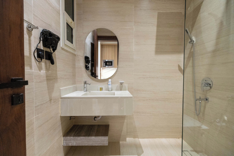 Bathroom 4, Arjan Park Tuwaiq 3, Riyadh