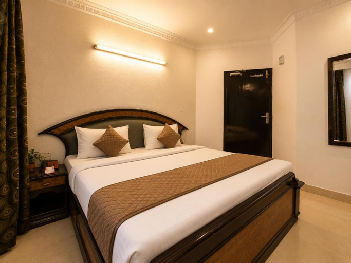 5, Hotel Arina, Chandigarh