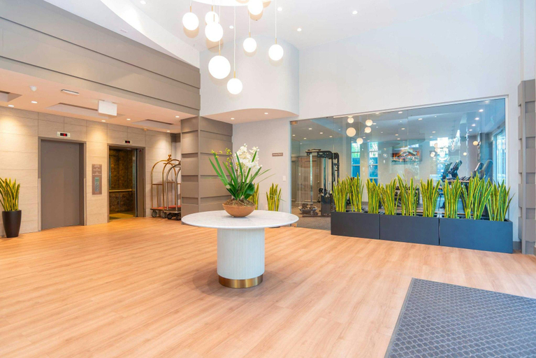 Interior view, Sandman Signature Surrey-Guildford Suites, Greater Vancouver