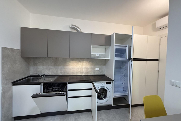 5, Bright apartment in a quiet area - Beahost, Venezia