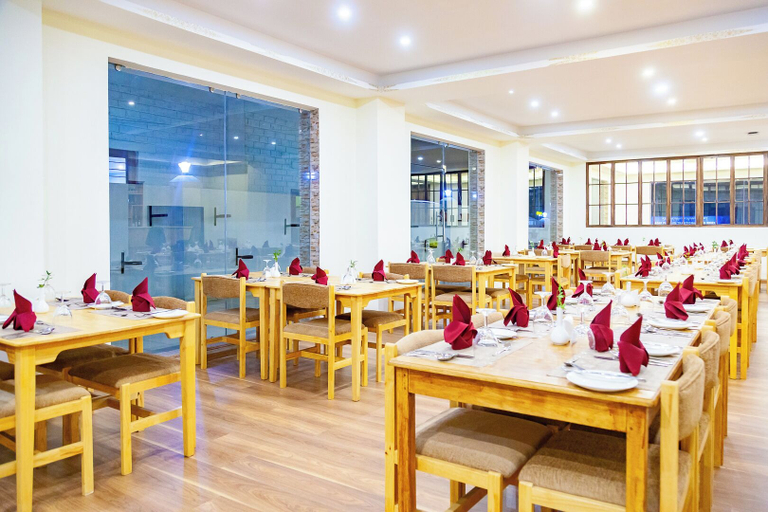 Dining 5, Hotel Zirikha, Chang