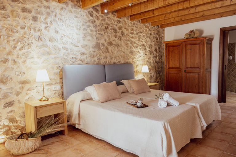 Bedroom 3, Ecoagroturismo Can Feliu, Baleares