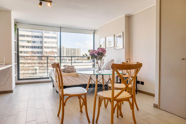 Dining 5, Brown Sur Apartments by Andes STR, Cordillera