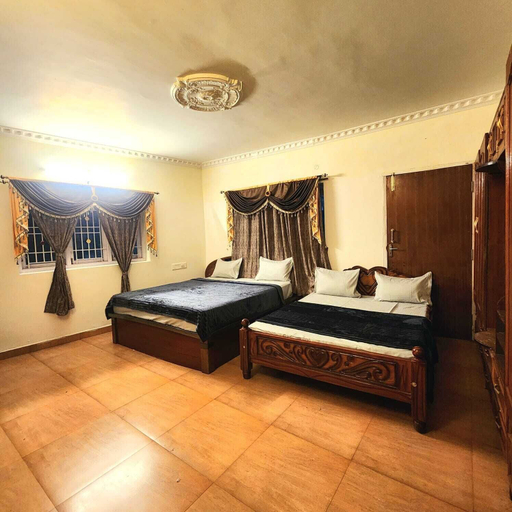 Room 5, Aura Castle, Dindigul