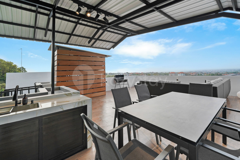 Balcony 3, Azure Villa by Kozystay - Jimbaran, Badung
