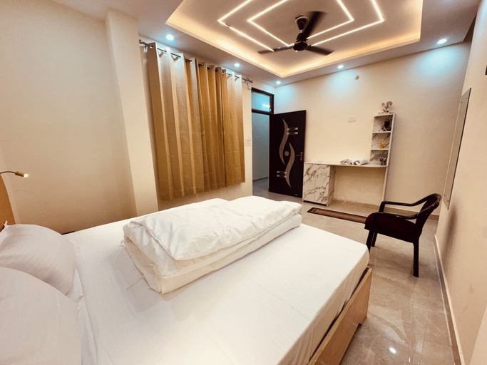 Room 3, Shivlok Residency, Uttarkashi