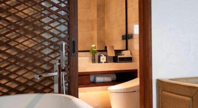 Bathroom 5, Honor Hotels & Resorts · Yun Shu Dali, Dali Bai