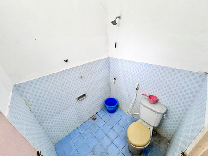 Bathroom 5, Santalum Hotel, Yogyakarta