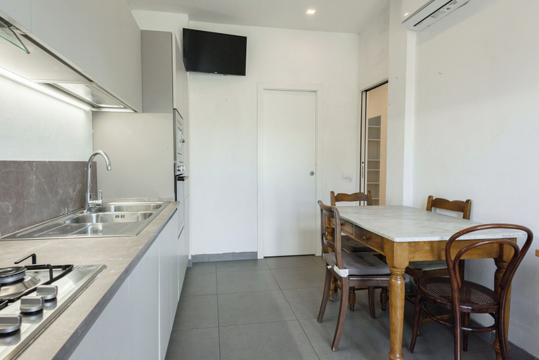 Private kitchen 2, Orsini by MMega, Florence