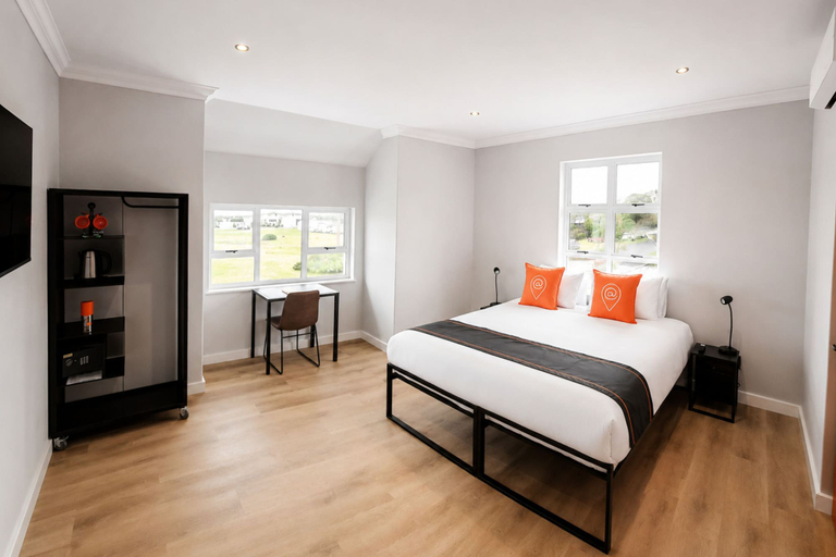 Bedroom 3, never@home Hermanus, Overberg