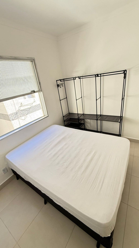 Room 4, Apto Clean Canto do Forte 5min da Praia, São Vicente