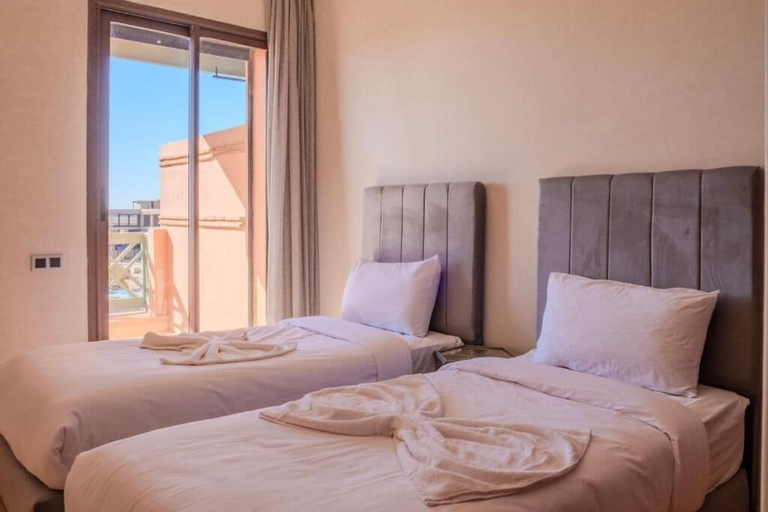 Room 3, Luxury 2BR with Pool Camp Garden View Balcony, Marrakech