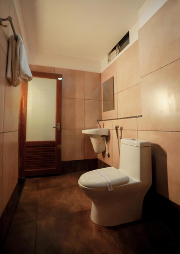 Bathroom 5, The Rosetta Castle Wayanad, Wayanad