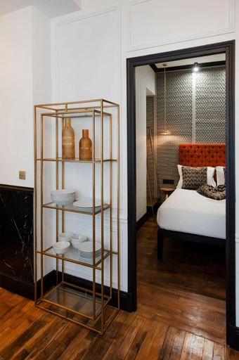 Bedroom 2, MARAIS PRESTIGE MAJESTUEUX C, Paris
