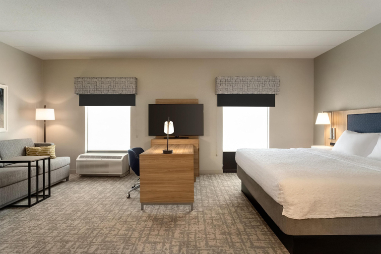 Bedroom 3, Hampton Inn & Suites Ocala - Belleview, Marion