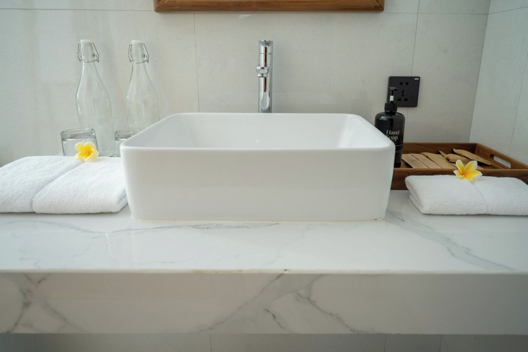 Bathroom 2, Kubu Kaca Cottage, Badung