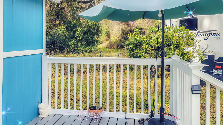 Terrace/patio, The Blue Sunshine Retreat, Marion