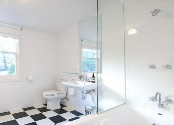 Bathroom, Tara House, Yarra Ranges - North
