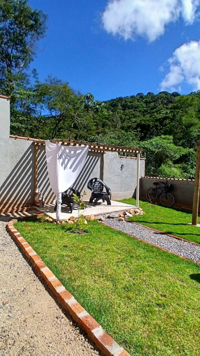 Property grounds 4, Casa da Mata, São Lourenço