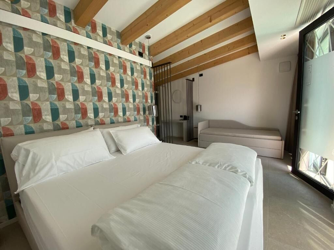 Room 5, Relais Limonaia, Verona