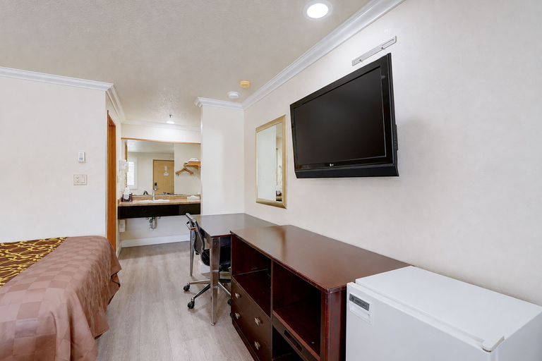 Others 5, Budget Inn Corcoran Near Tulare CA 43, Kings