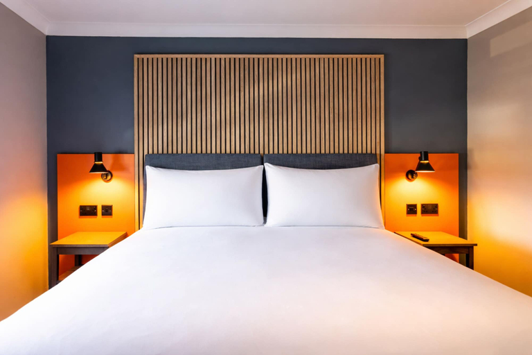 Bedroom 3, Village Hotel Birmingham Dudley, Sandwell