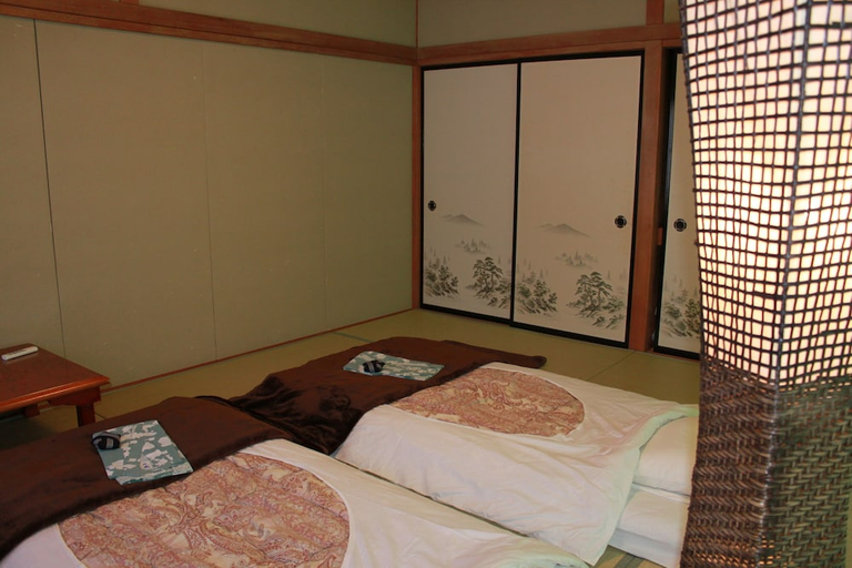 Bedroom 2, Yamanakako Ryokan Ryozan, Yamanakako