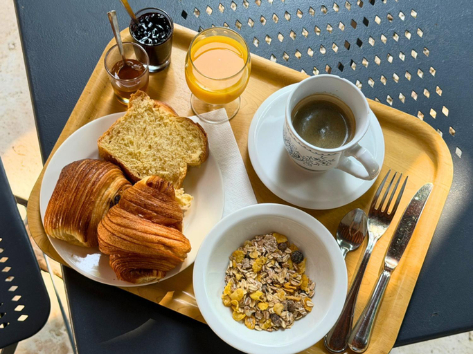 Food & Drinks 5, Hotel Le Donjon – Coeur de La Cite Medievale, Aude