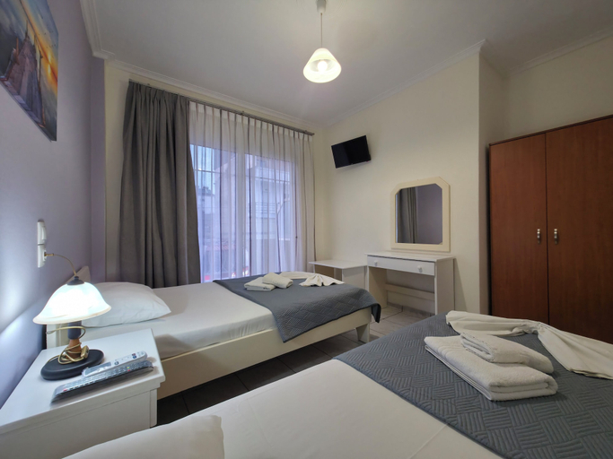 Bedroom 5, Chariclia Hotel, Central Macedonia