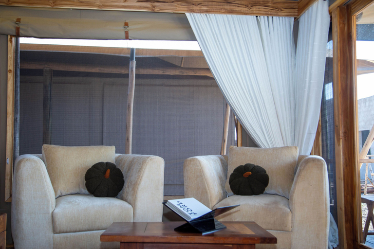 Interior 3, BECH Serengeti Luxury Camp, Serengeti