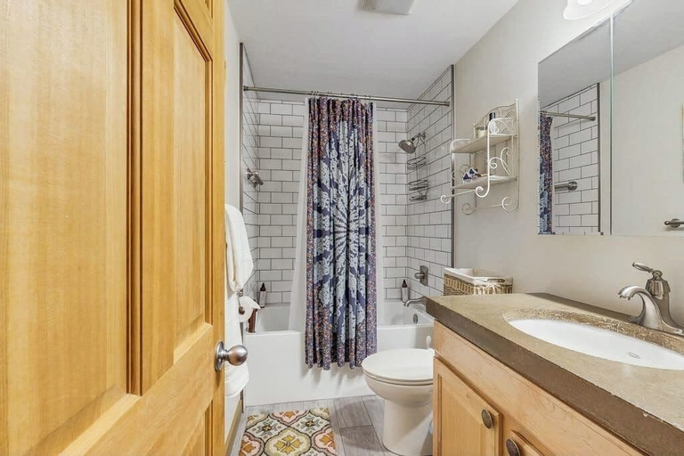 Interior 5, Walkable Girdwood Studio Near Trails & Coffee Shop, Anchorage
