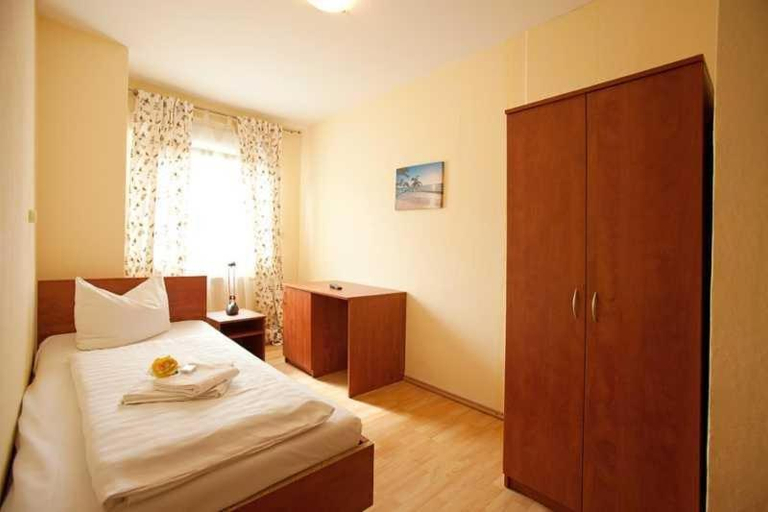 Others 5, Hotel jasmin, Pforzheim