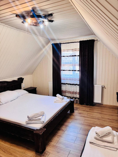 Bedroom 2, Cottage Hata Zustrich, Iaremchans'ka