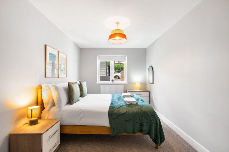 Room 3, Woodland View 1 By My Getaways, Brighton and Hove